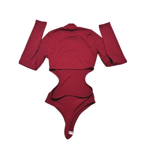 Lulus Wine- Red Ribbed Cut-Out Mock Neck Bodysuit Size XS - Picture 8 of 8